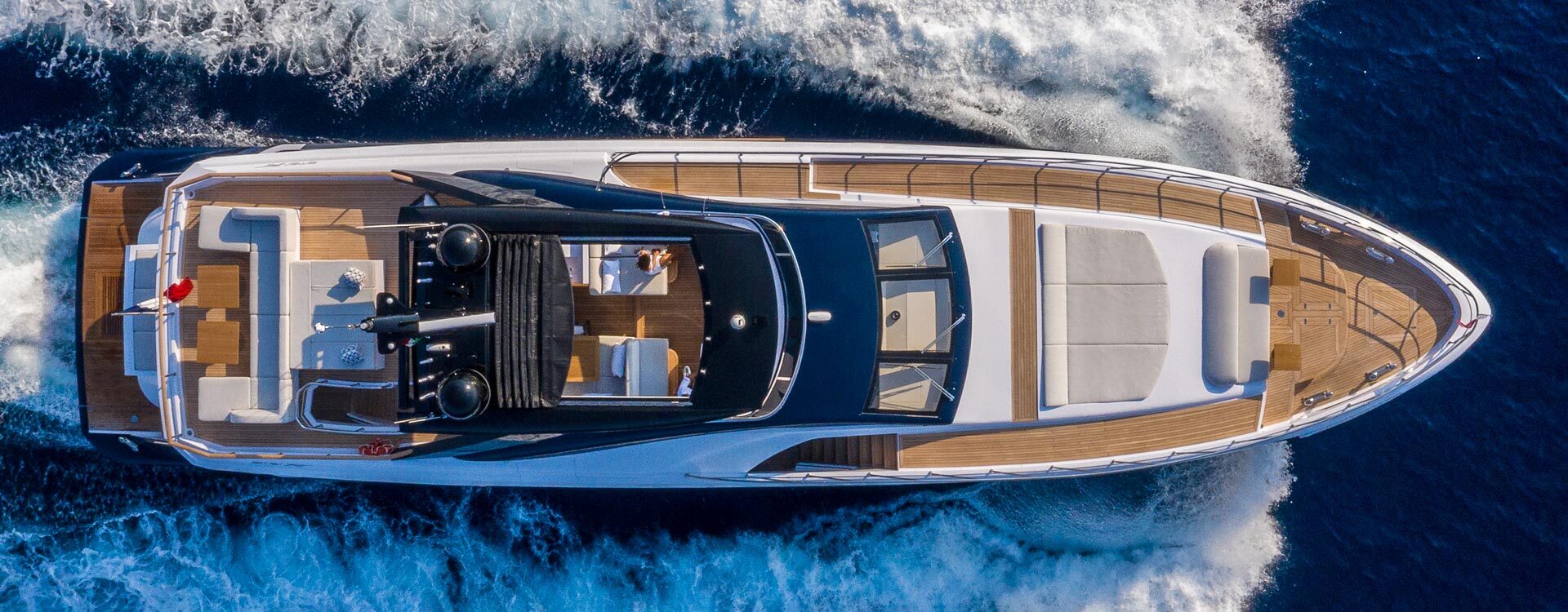 yacht de luxe neuf a vendre